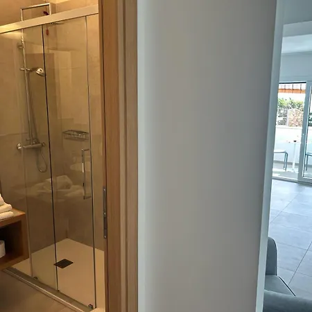 Rooms, Maksim Pensión Golfo Aranci