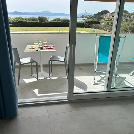 Guest house Rooms, Maksim Golfo Aranci