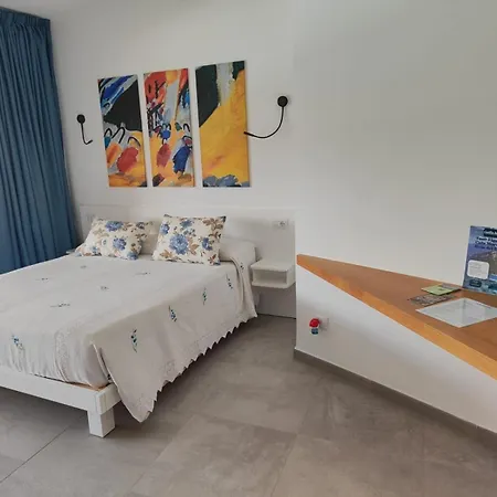 Guest house Rooms, Maksim