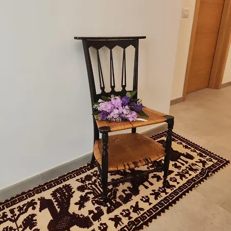 Rooms, Maksim Guest house *