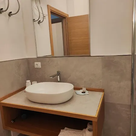 Penzion Rooms, Maksim