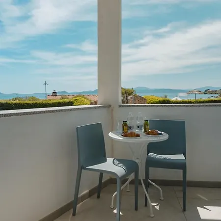 Casa de hóspedes Rooms, Maksim Golfo Aranci
