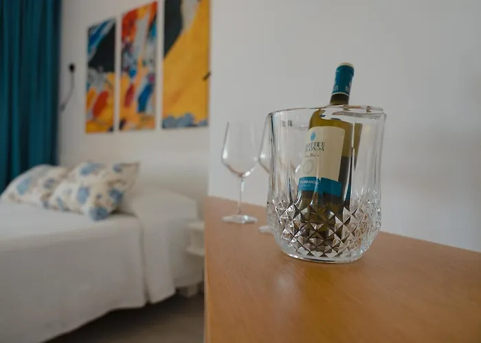 Rooms, Maksim Golfo Aranci